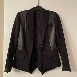 Alice and olivia blazer in black.